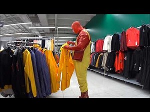 shopping in red and yellow latex clothing
