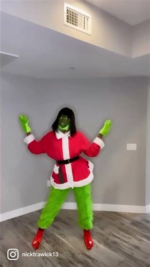 The Ultimate Grinch Transformation! 🟢#shorts