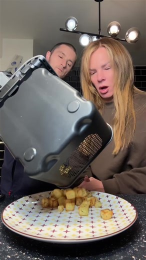 Steak Pie Review: Moxie's Pastry Delight