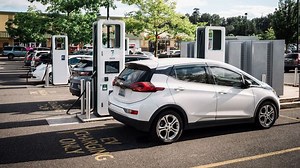 Three big reasons Americans haven’t rapidly adopted EVs