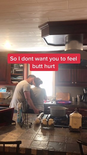 Husbands reaction to the TikTok leggings.. he really said I have scales 🤦🏽‍♀️😂 #helovesthem #hubbywife #tiktokleggings #leggingtrend #fyp #foryou