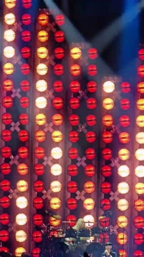 Scorpions - 07. Steamrock Fever #concert #paris #accorarena #scorpions #metal 17/07/2026 tokyo tapes