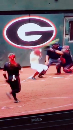 What are some of you guy’s crazy highlights!? #softball #fsu #fsusoftball #fyp
