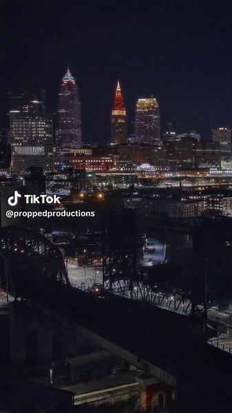Cleveland City Views at Night: A Stunning Skyline