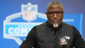 Jets HC Aaron Glenn caught napping during critical combine