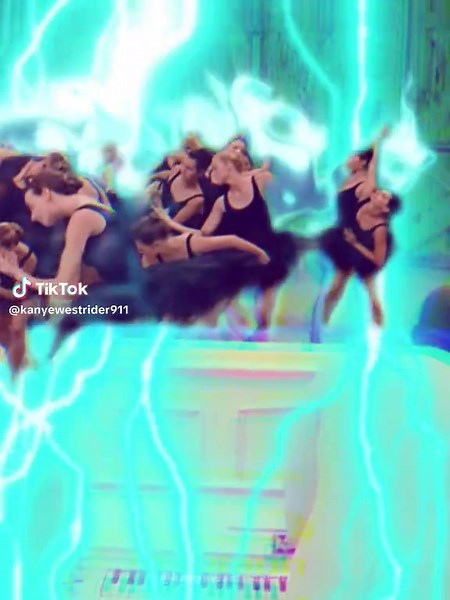 Kanye West Memes: Humor and Style with Yeezy Vibes