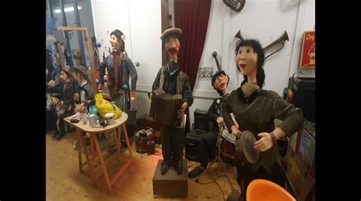 Esquelbecq: la maison des Automates.