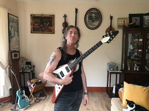 Gibson Flying V electric guitar review