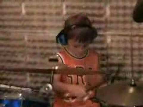 Kid Playing Drums, AWESOME