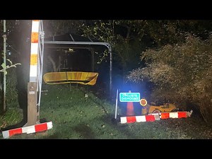 *Brand new floodlight* Stockham Level Crossing, Manchester. 08.11.25