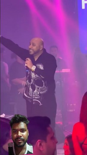 B park new song live performance #love #live #song #bollywood #bolleywoodsong #bollywoodsongs