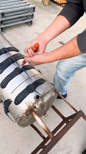 🔨 Bond with Strength: Super Glue for All Your Home Needs 💪✨ Seal, stick, and fix with ease! Our super glue offers powerful adhesion for everything from broken ceramics to fixing household items. #SuperGlueMagic #FixItYourself #HomeRepairs #StrongBonding #DIYSolutions | Home clean house