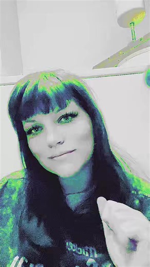 Laundry rave #nomakeup #housechores