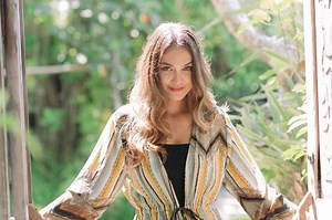 Luna Maya Ungkap Kisah Ciuman Pertama, Ternyata Terjadi saat SD dengan Sosok Ini, Ngaku Kecolongan - Tribun-medan.com