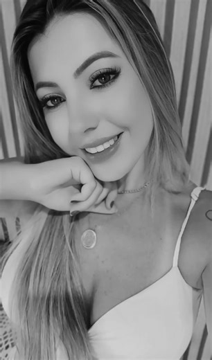 Aline Dias no TikTok