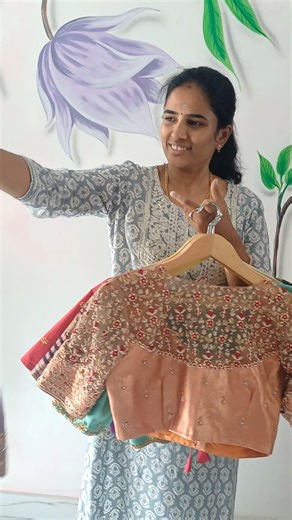 Shristi Designers & Academy on Instagram: "Beautiful Aari blouses collections ❤️ Customise your Dream outfits with us @shristi_designer_studio To place your orders and bridal appointments 9003364327,9003632327 #shippingavailable coimbatoredesigner,aari blouse collections, shristi blouses,southindianweddings,blouse inspiration,wedding blouse designs,bridal blouse designer,mom and daughter combo,salwarsuits,Pattern blouses,birthday frocks"