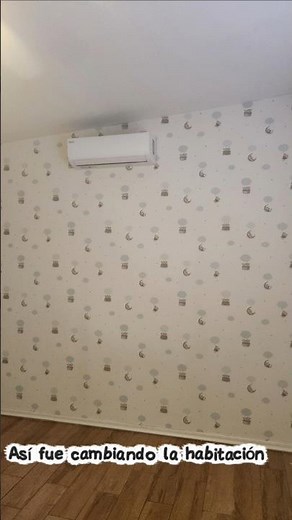 Habitación renovada con papel tapiz 🧸✨.