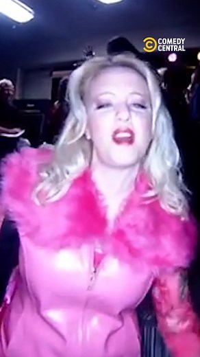 34K views · 67 reactions | Von Beruf "Groupie" 殺 #Reno911 | Comedy Central Deutschland | Facebook