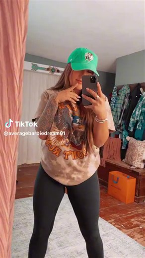 average kayce (@average.kayce8)’s videos with original sound - average kayce