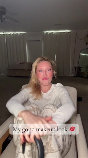 GRWM for my Friday off work 💋 @Ella Langley new music @e.l.f. Cosmetics most of my makeup @loréal paris usa pink powder mascara @Maybelline New York PH concealer bronzer #makeup #grwm #newmusicfriday #abercrombie #blondehair