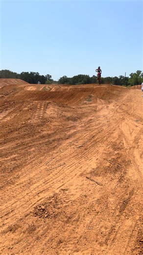 OakHill Raceway on Instagram: "Supercross prep is HERE! Oak Hill Training Facility’s new Amateur SX layout is dialed in and ready! Huge thanks to Oak Hill + @game_moto for teaming up this week to get the crew prepped for SMX. Mark your calendars: September 6-7 → Both the Amateur SX + National track are OPEN to the public for a warm-up weekend. September 12-14 → The Super Douper State Championship goes down! Grab your crew, gear up, and come break in the fresh build!"