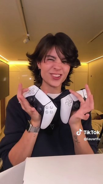 La Mini PlayStation 5 Slim - Reseña y Unboxing