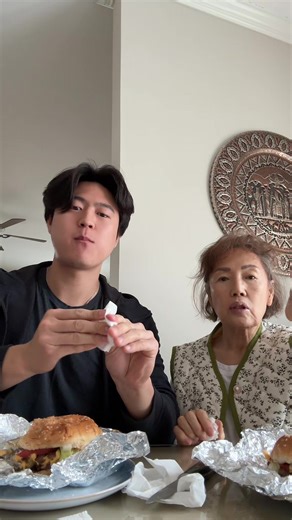 Practicing my hangukmal. Five guys. #mukbang #yareu #fyp | mukbang