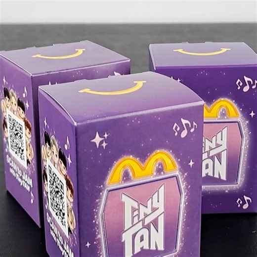Unboxing BTS TinyTAN McDonald's Happy Meal toys #bts #tinytan #happymeal
