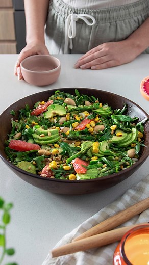 Sarah Cobacho | Primavera Salad with Spicy Grapefruit Vinaigrette Follow @_plantbaes_ for more easy, healthy recipes 🌱 All recipes at plantbaes dot com... | Instagram