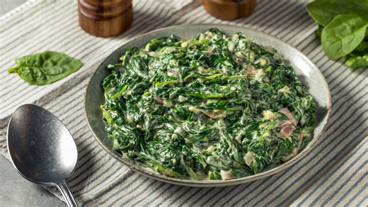 You Don't Need Cream To Make Delicious Creamed Spinach - Daily Meal