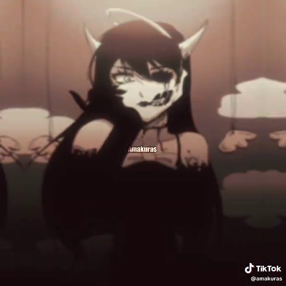 Angel of Darkness: Alice's Haunting Journey