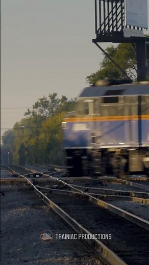 Metra Trains Slamming the Diamonds at Mayfair in Chicago, IL #Trains #Chicago #Trainspotter