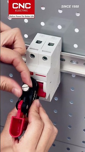 MCB Breaker Lock with Built-In Key – Safer & Faster Lockout