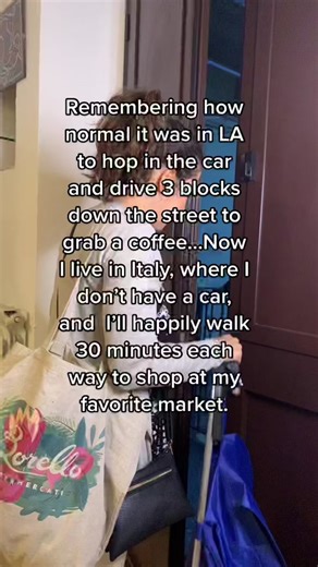Transportation is something to consider when you’re moving countries. Most major cities in Italy are accessible by walking, biking or public transportation. And I don’t miss the expenses that come with having a car either. #italianshopping #movingabroadtips #livinginitalybelike #carless #walkable #italiancities #italylifestyle #italianlifeproblems #italianmarkets #internationalmoving #livingabroadlife