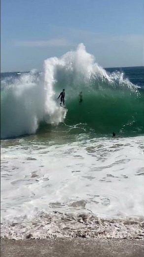 Powerful Wave Launches Boogie Boarder Sky-High