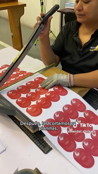 Impresión de etiquetas para una panadería 🙌🏻 #etiquetas #impresiondestickers #nego