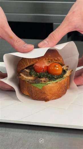 Our newest savoury additions — Chicken Pesto & Beef Remoulade — a simple protein-packed meal! #cake