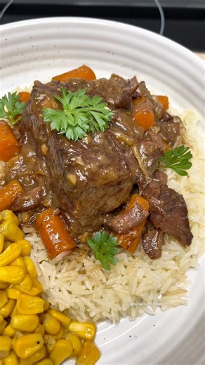 Tender Beef Stew That Tastes Like It Took Hours #easyrecipes #cooking #foodshorts