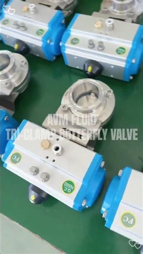 Pneumatic tri-clamp butterfly valve