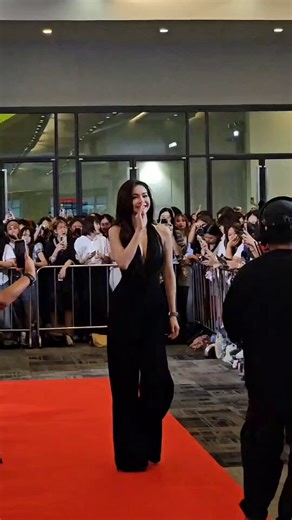 Engfa with this look….. I am on my knees omg 🫠🫠🫠🫠🫠🫠🫠 now I need her next to Char research purposes ENGFA JOIN KAZZ 20TH#EngfaWaraha #อิงฟ้ามหาชน #แคสอวอร์ด2026Xอิงล็อต@EWaraha