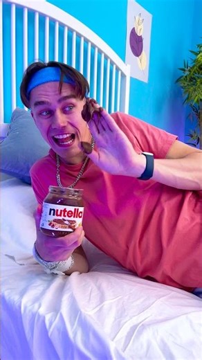 Oops! Did I Just Do That? 😳💩 | Snack Chat