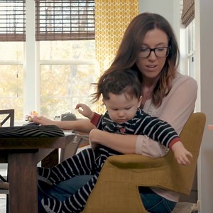 Raise your hand if you know a coffee-loving mama... 🙋 Now nominate her in the comments for a chance to win a Coffee Lover's Gift Pack containing a Pour-Over set and Melitta coffee!​ Entry period open through Mother's Day. | Melitta USA