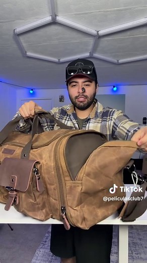 Wax Canvas Leather Duffle Bag for Travel Needs