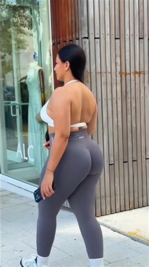 White Halter Sports Bra + Grey Scrunch Leggings#shorts