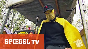 157K views · 71 reactions | Wie geht es Deutschland nach mehr als einem Jahr Pandemie? Stimmungsbilder vom 1. Mai in Berlin, von ausgelasteten Intensivstationen, von Rentnern in Restaurant-Wohnmobilen, von frustrierten Musikern und gebeutelten Long-Covid-Patienten. (5/8) | SPIEGEL.TV | Facebook