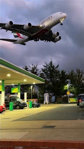 Massive A380 flies low over the Petrol Station! 😱✈️ #emirates #airbus #planespotting