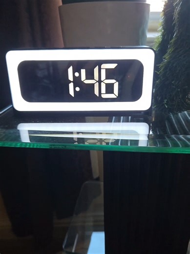 Discreet Security: Clock Camera for Home Monitoring