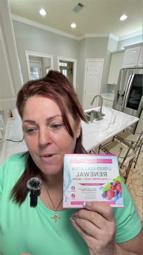 NatureWise Liquid Collagen Renewal - Hydrolyzed Liquid Collagen for Women & Men 4000mg - High Absorption Liquid Collagen Drink - Type 1 & 3 Peptides Biotin Vitamin C Vitamin B Complex & Hyaluronic Acid - Mixed Berry/Mango Flavor - Beauty Supplement. Colágeno líquido con 4,000 mg de péptidos tipo I & III biotina, vitamina C, complejo B y ácido hialurónico para apoyar piel firme, cabello más fuerte y uñas saludables desde adentro. Fórmula sin gluten, non-GMO y baja en azúcar. Una dosis diaria, fác