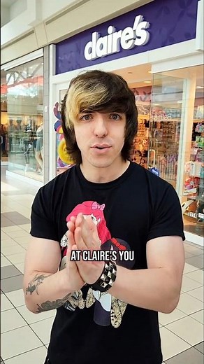 Top 5 Most EMO Stores at the Mall! #emo #scene #hottopic #cringe #alternative