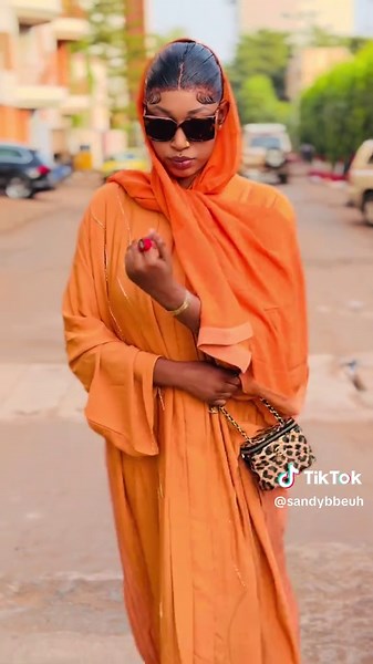 🐆🐆Barbie humaine 🧡🐆🐆 | barbie